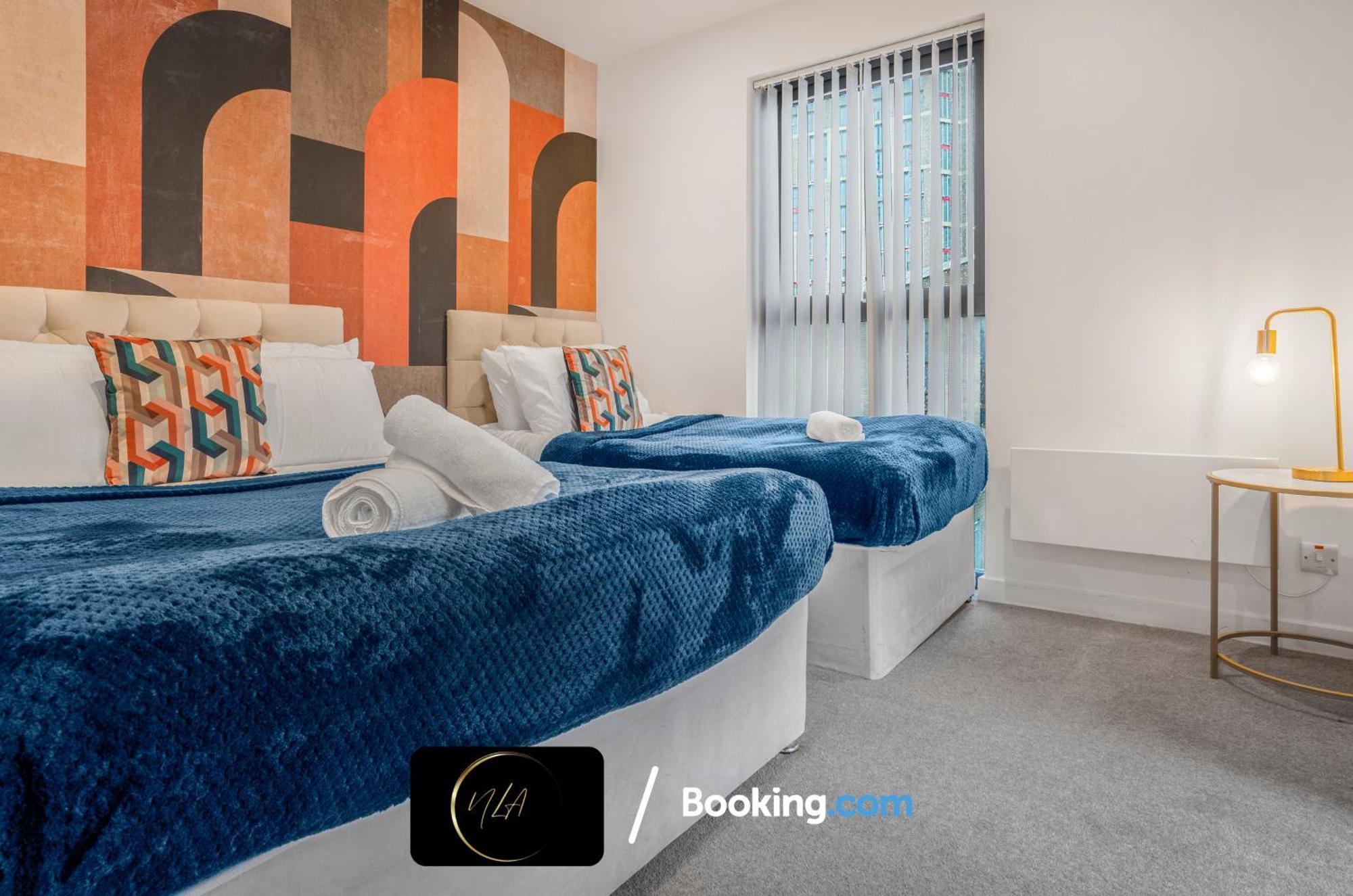 City Centre Apartment With Free Parking, 2 Bathrooms, Netflix And Wifi - Suitable For Contractors And Families - By Noor Luxury Accommodations Birmingham Extérieur photo